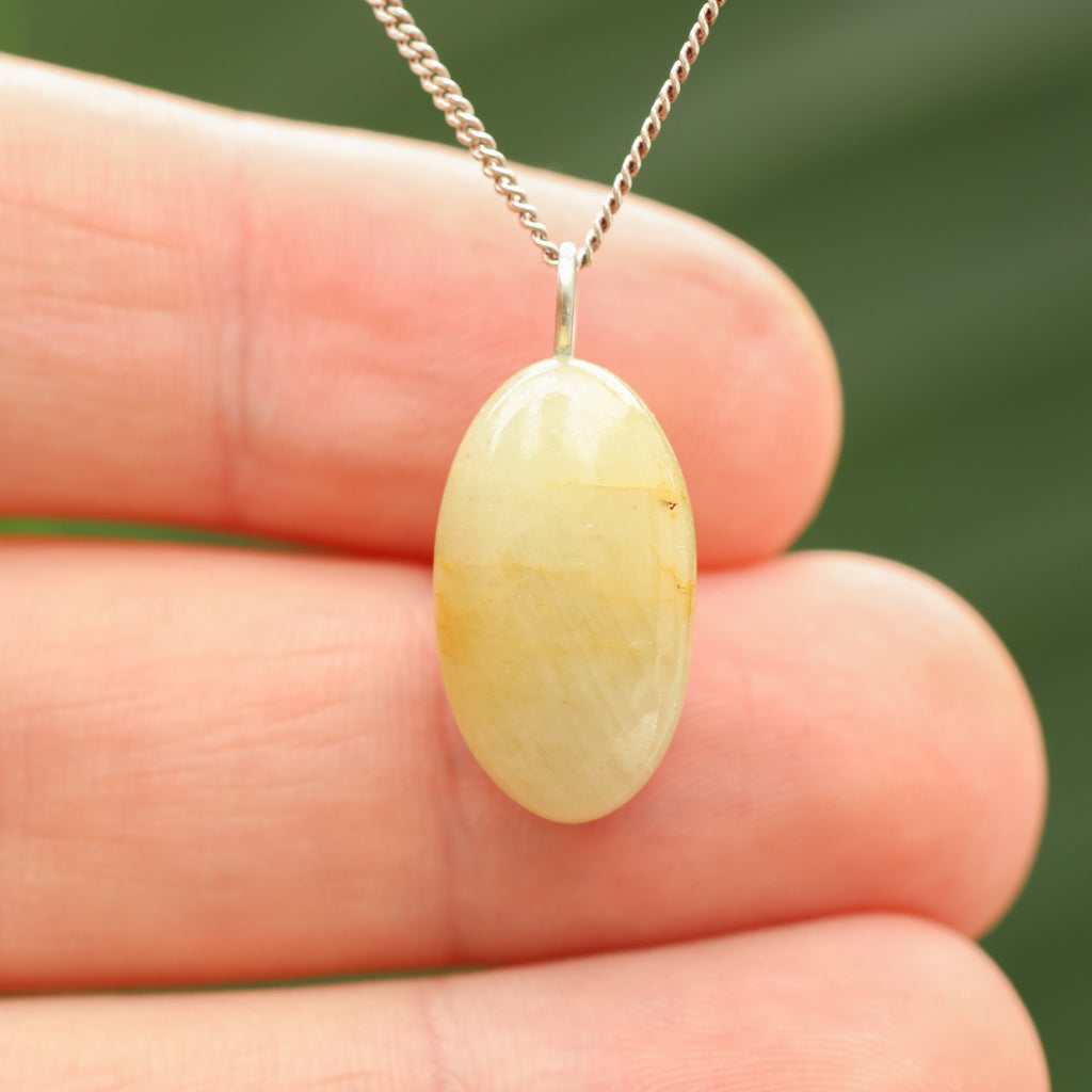 Gele Saffier - India