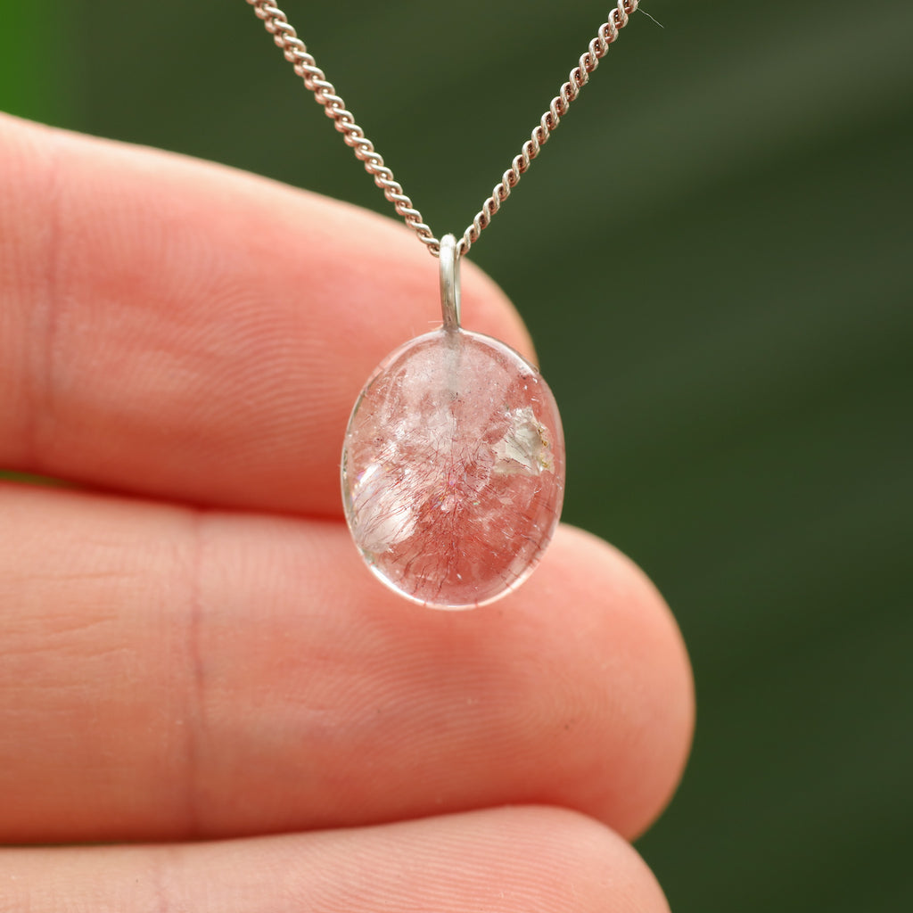 Rode elestiaal kwarts