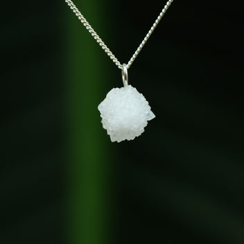 Kwartsbolletje hanger
