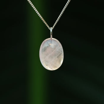 Rose quartz pendant