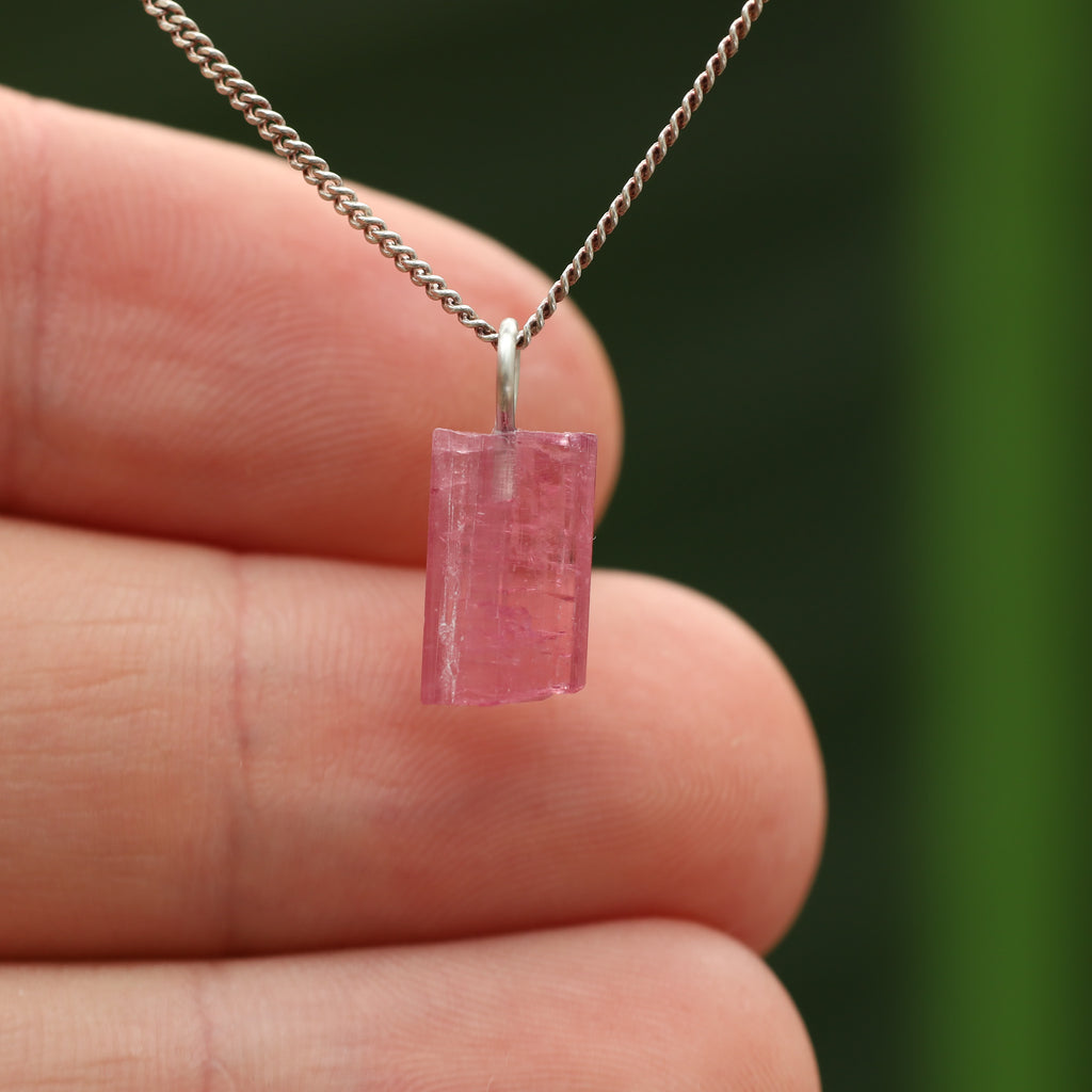 Ruwe roze Toermalijn - Siberië