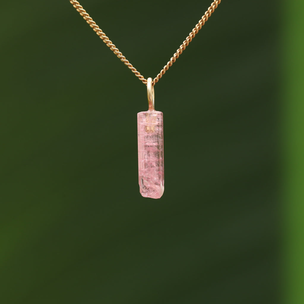 Ruwe roze Toermalijn - Siberië