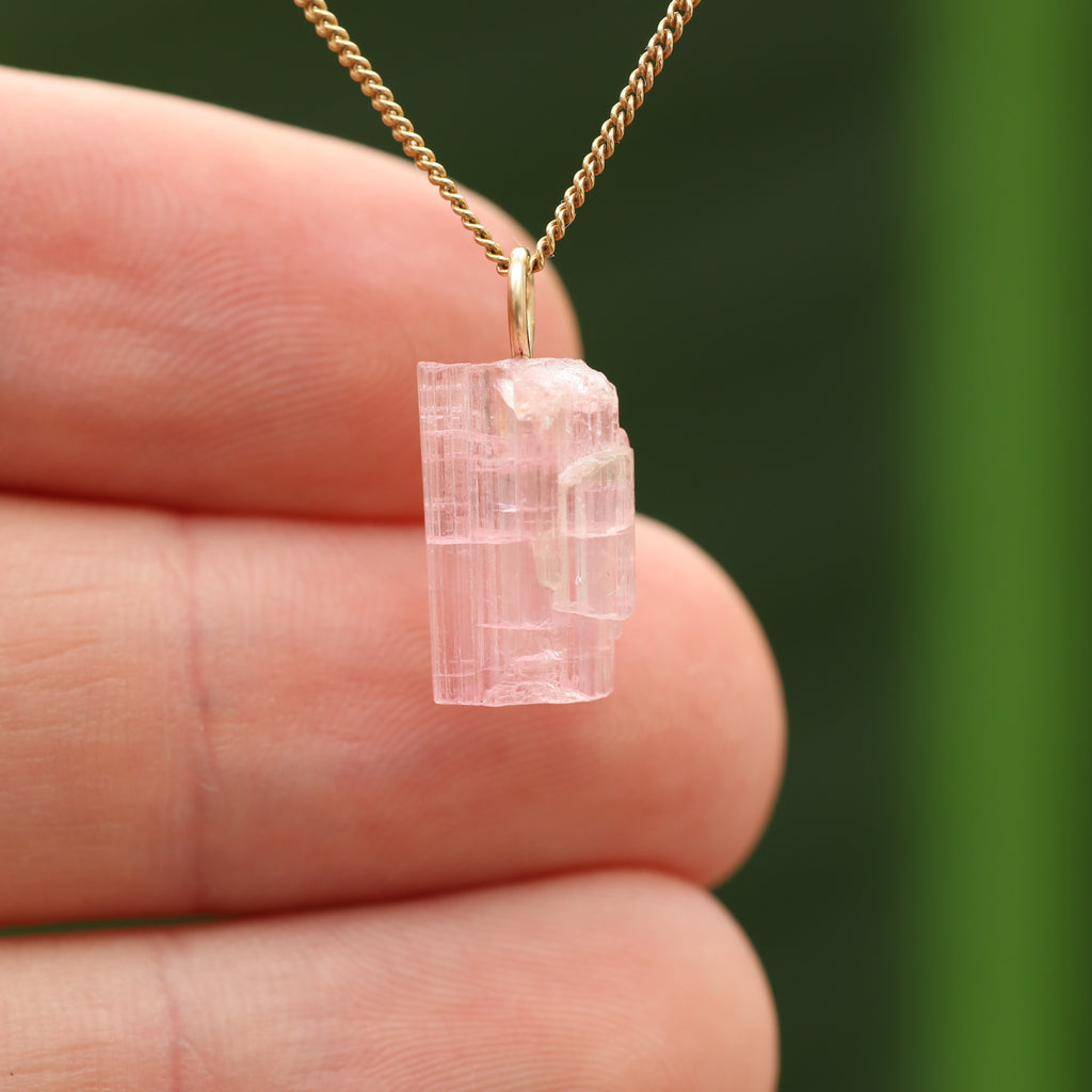 Ruwe roze Toermalijn - Siberië