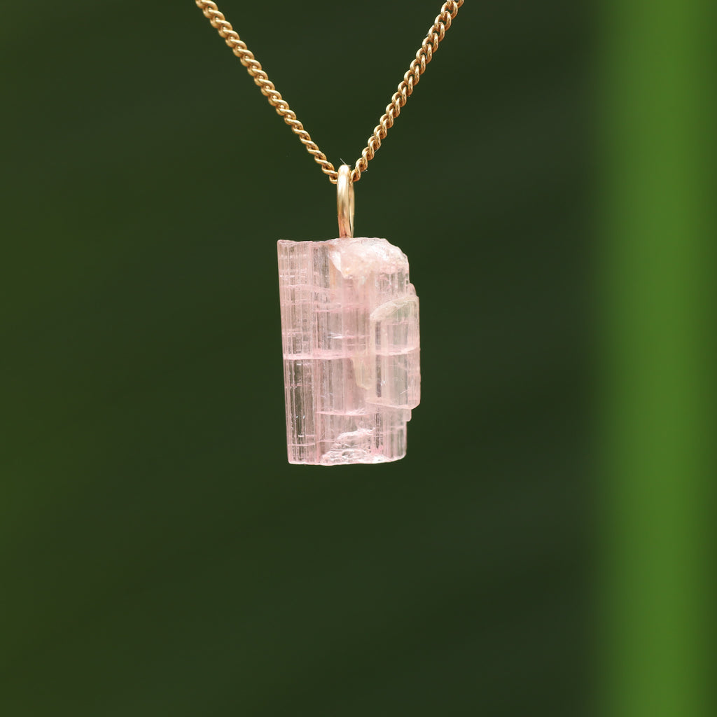 Ruwe roze Toermalijn - Siberië