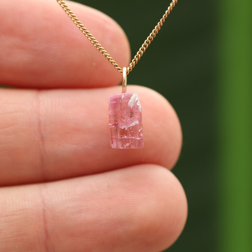 Ruwe roze Toermalijn - Siberië