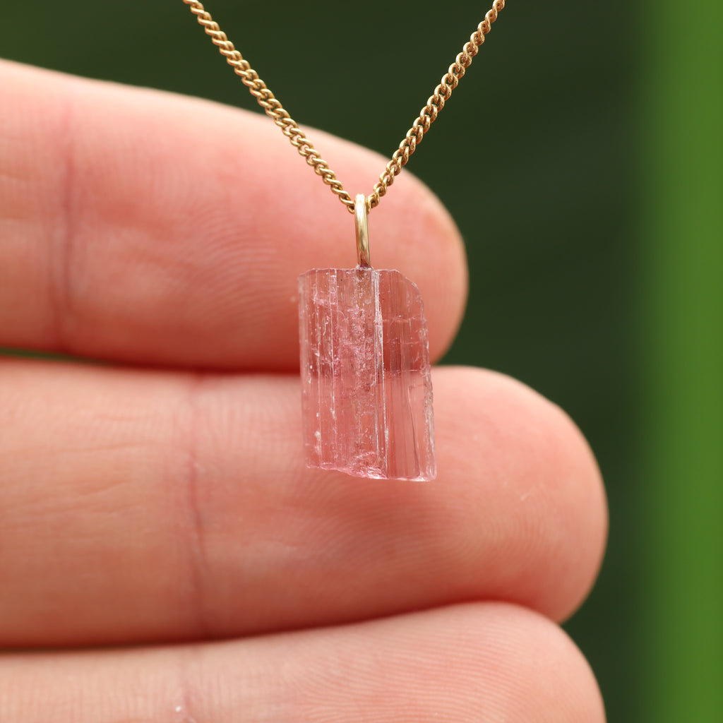 Ruwe roze Toermalijn - Siberië