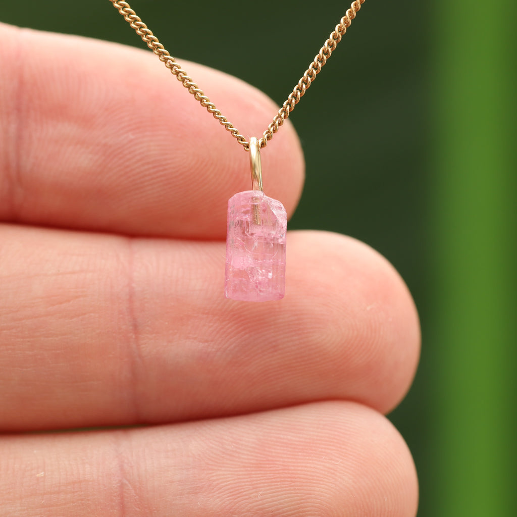 Ruwe roze Toermalijn - Siberië