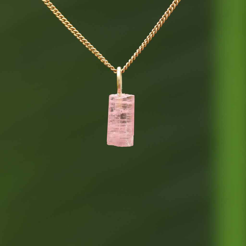 Ruwe roze Toermalijn - Siberië