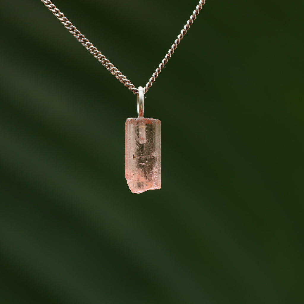 Ruwe roze Toermalijn