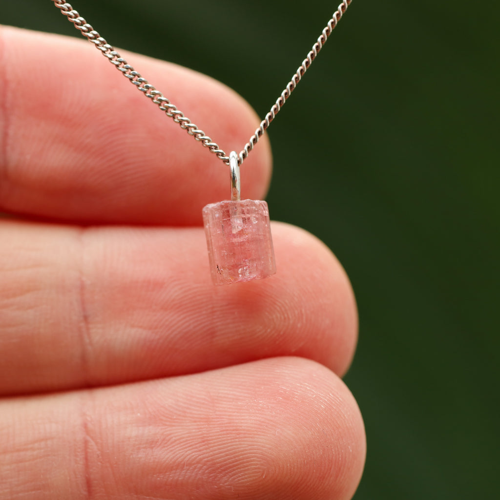 Ruwe roze Toermalijn