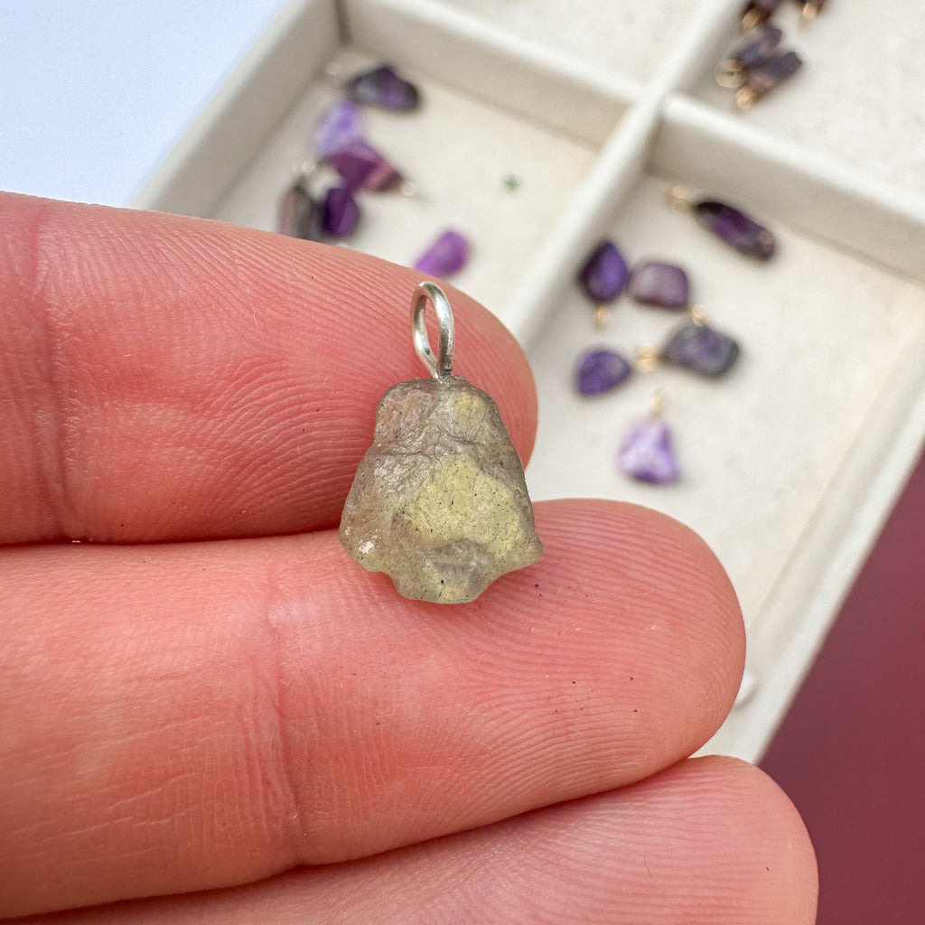 Ruwe Labradoriet - Madagaskar