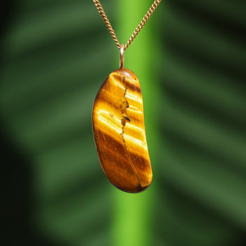 Tiger's eye pendant