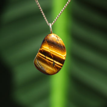 Tiger's eye pendant