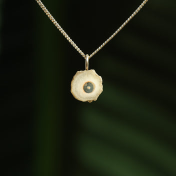 Chalcedoon met mosagaat hanger