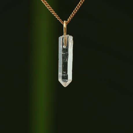 Ruwe bergkristal hanger