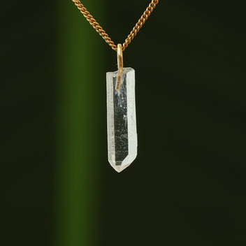 Ruwe bergkristal hanger