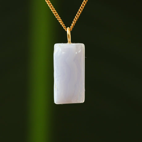 Chalcedoon hanger