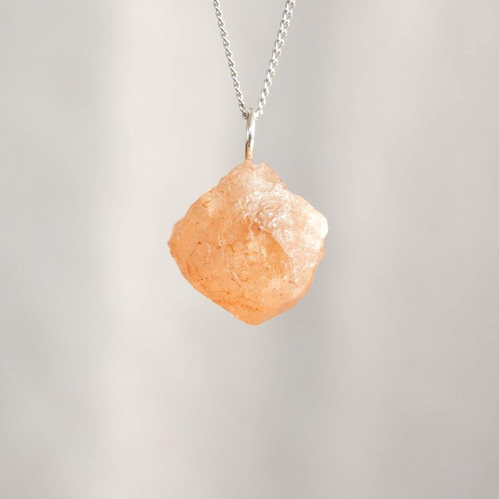 Hessoniet Granaat Hanger