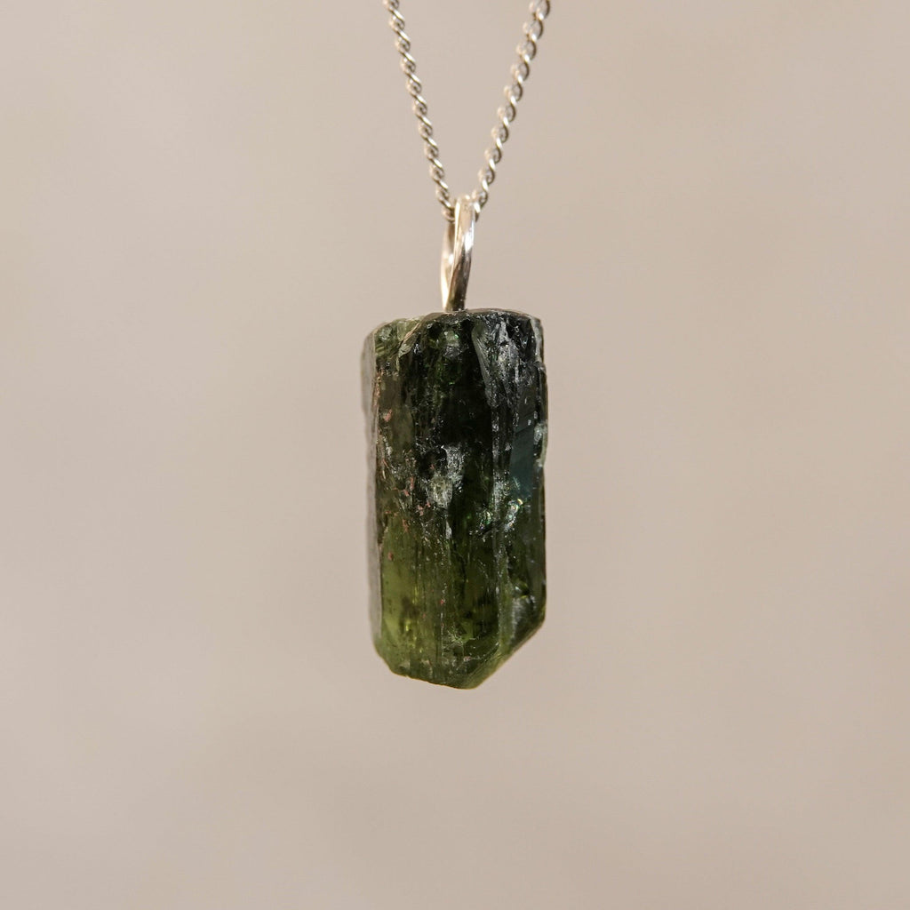 Chroomdiopsiet Hanger - Mónos Jewellery