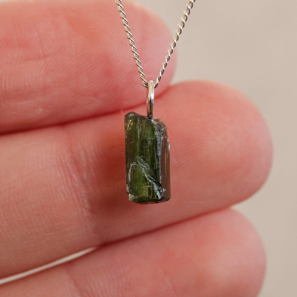 Chroomdiopsiet Hanger - Mónos Jewellery