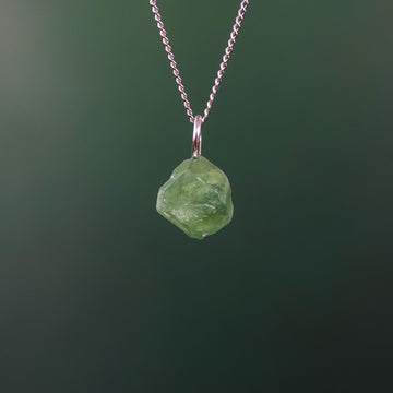 Groene Granaat Hanger - Mónos Jewellery